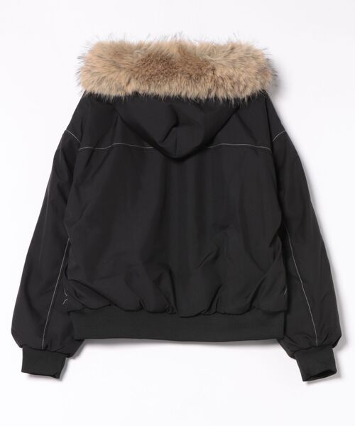 Ritzy(リッツィー)の「リベット飾り裏ボア付き エコダウンジャケット(ダウンジャケット/コート・レディース・ブラック/グレー・M/L)」の10枚目の写真