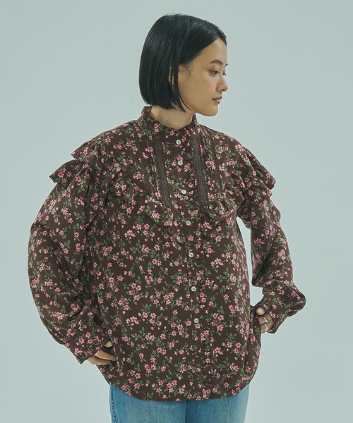 ROSE BUD（ローズバッド）の「FLOWER PRINT BLOUSE（シャツ/ブラウス・レディース・ブラック/ブラウン・ONE SIZE）」の8枚目の写真