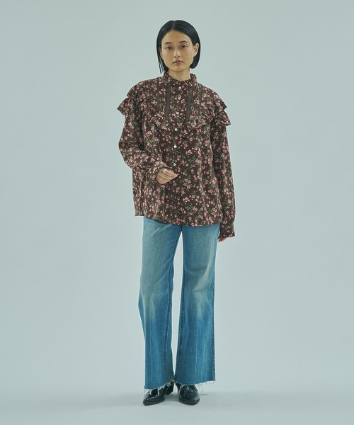 ROSE BUD（ローズバッド）の「FLOWER PRINT BLOUSE（シャツ/ブラウス・レディース・ブラック/ブラウン・ONE SIZE）」の5枚目の写真