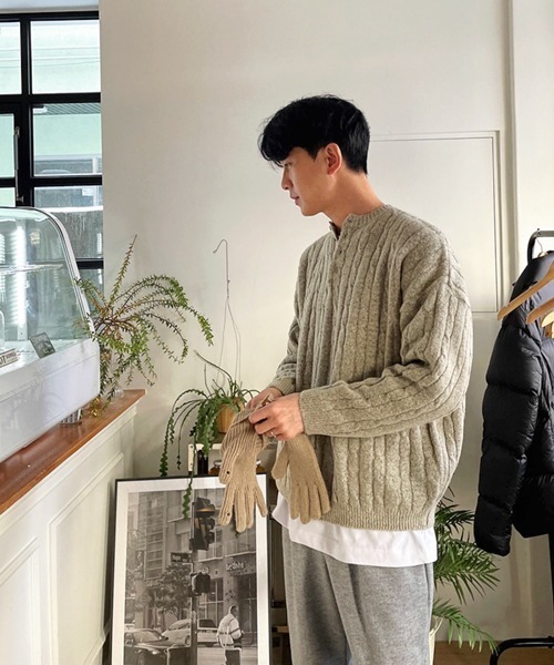 NOWLE（ノウル）の「【NOWLE】ケーブル編み ヘンリーネック プルオーバー ニット（ニット/セーター・メンズ・ブラック/サンドグレー/ネイビー・MEDIUM/LARGE/X-LARGE）」の14枚目の写真