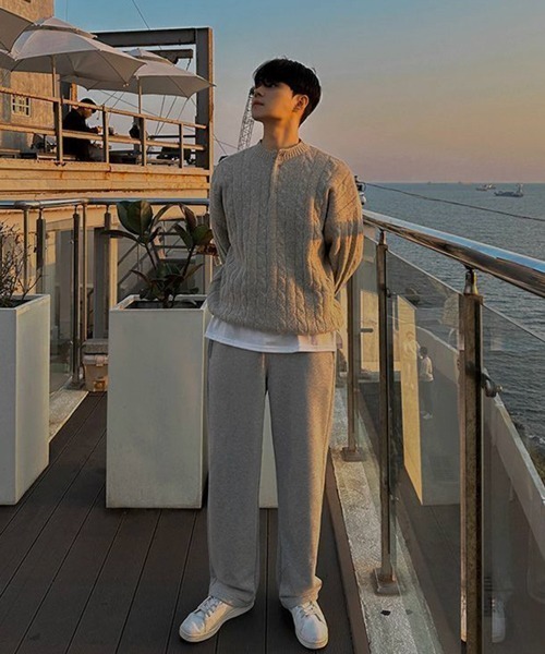 NOWLE（ノウル）の「【NOWLE】ケーブル編み ヘンリーネック プルオーバー ニット（ニット/セーター・メンズ・ブラック/サンドグレー/ネイビー・MEDIUM/LARGE/X-LARGE）」の19枚目の写真