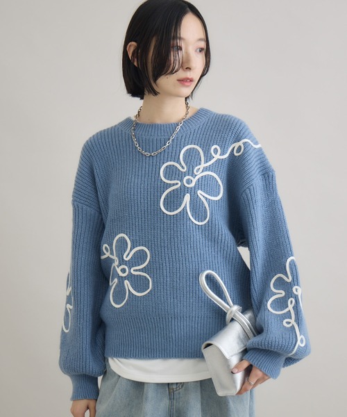 Paradise Picnic（パラダイスピクニック）の「フラワーコード刺繍ニットプルオーバー（ニット/セーター・レディース・ブラック/ホワイト/ブルー・FREE）」の3枚目の写真