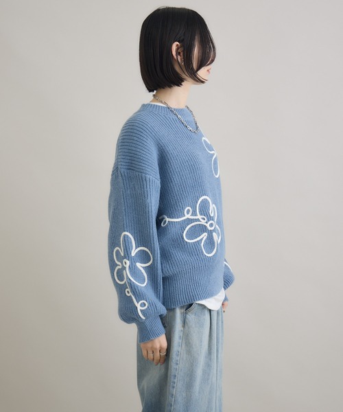 Paradise Picnic（パラダイスピクニック）の「フラワーコード刺繍ニットプルオーバー（ニット/セーター・レディース・ブラック/ホワイト/ブルー・FREE）」の18枚目の写真