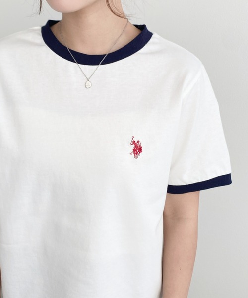 U.S. POLO ASSN.(ユーエスポロアッスン)の「moment+別注【U.S.POLO ASSN.】ワンポイント刺繍リンガー半袖Tシャツ(Tシャツ/カットソー・レディース・オフホワイト/オートミール/ネイビー・M/L)」の4枚目の写真