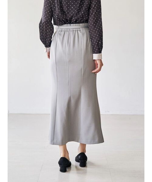 TONAL(トーナル)の「ベルト付フラップマーメイドスカート(スカート・レディース・ベビーピンク/グレー/オフホワイト・SMALL/MEDIUM)」の5枚目の写真