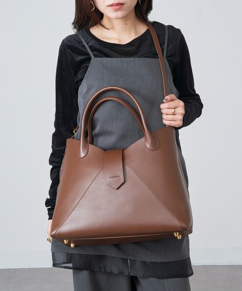 HASHIBAMI（ハシバミ）の「【HASHIBAMI】フェズ ヨコナガA4バッグ（トートバッグ・レディース・ブラック/ブラウン・FREE）」の5枚目の写真