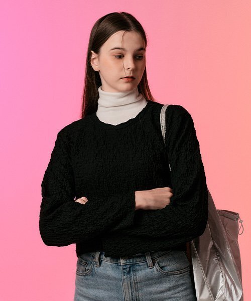 KOLEAT（コレット）の「[クロップver.] 雪の花マモンオーバーサイズ無地長袖Tシャツ [ブラック]（Tシャツ/カットソー・レディース・その他・FREE）」の2枚目の写真