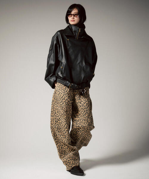 ROYAL FLASH(ロイヤルフラッシュ)の「MITSUKI/ミツキ/レオパードワイドパンツ(その他パンツ・レディース・ベージュ・M/S)」の3枚目の写真