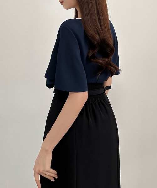 CENEA（セネア）の「バイカラーブラウス（シャツ/ブラウス・レディース・アイボリー/ブラック/ネイビー・SMALL/LARGE/MEDIUM）」の17枚目の写真