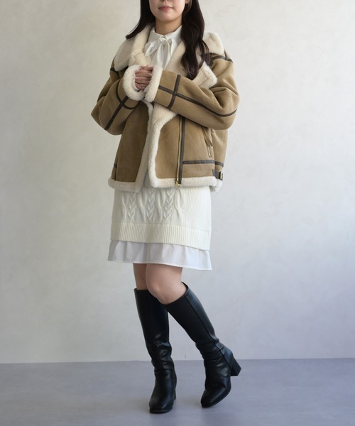 31 Sons de mode（トランテアン　ソン　ドゥ　モード）の「ムートンファーライダースジャケット（ライダースジャケット・レディース・ブラウン/キャメル・ﾌﾘ-）」の20枚目の写真