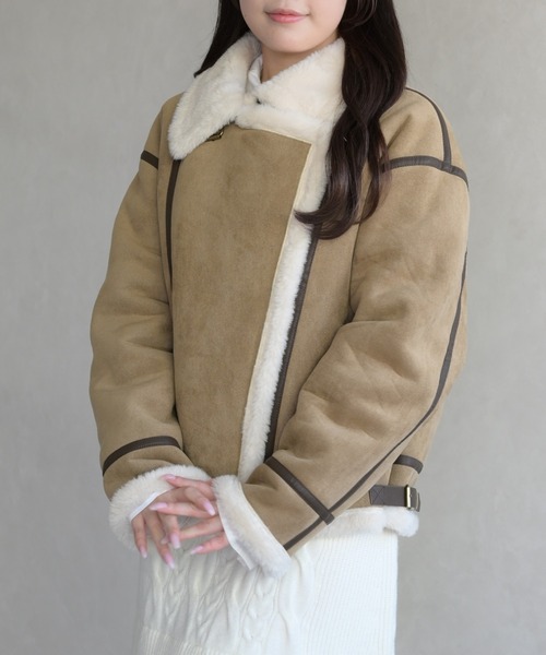 31 Sons de mode（トランテアン　ソン　ドゥ　モード）の「ムートンファーライダースジャケット（ライダースジャケット・レディース・ブラウン/キャメル・ﾌﾘ-）」の8枚目の写真