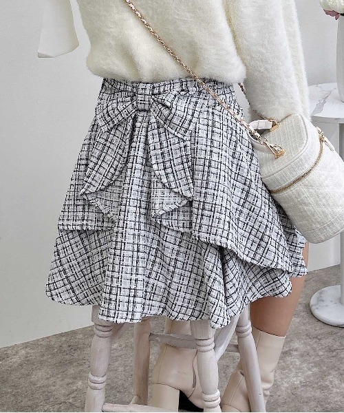 INGNI（イング）の「バックリボンツイードフレアスカパン（スカート・レディース・ブラック系その他2/ホワイト系その他5・FREE）」の4枚目の写真