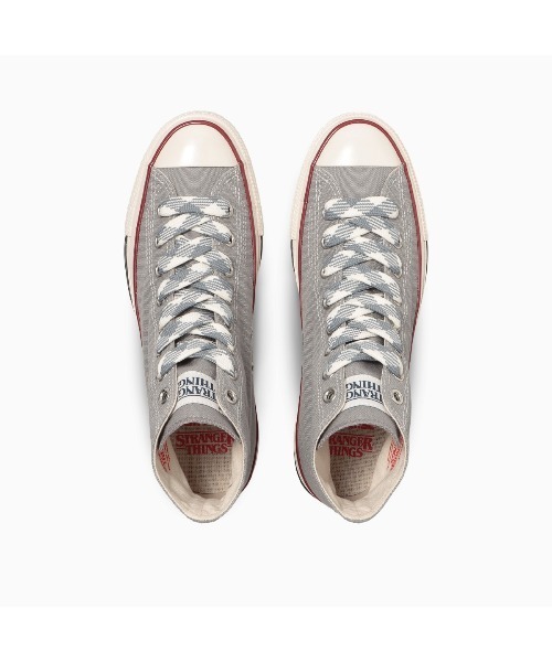 CONVERSE(コンバース)の「CONVERSE ALL STAR AGED 87 CL HI / STRANGER THINGS 5(コンバース オールスター エイジド 87 CL HI / ストレンジャー・シングス 5)(スニーカー・メンズ・グレー系・26.5cm/27cm/27.5cm/28cm/29cm/25.5cm/26cm/23.5cm/23cm/24.5cm/24cm/25cm)」の4枚目の写真