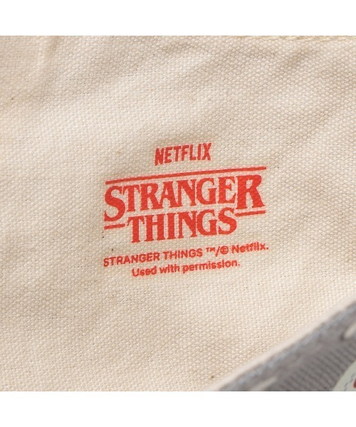 CONVERSE(コンバース)の「CONVERSE ALL STAR AGED 87 CL HI / STRANGER THINGS 5(コンバース オールスター エイジド 87 CL HI / ストレンジャー・シングス 5)(スニーカー・メンズ・グレー系・26.5cm/27cm/27.5cm/28cm/29cm/25.5cm/26cm/23.5cm/23cm/24.5cm/24cm/25cm)」の10枚目の写真