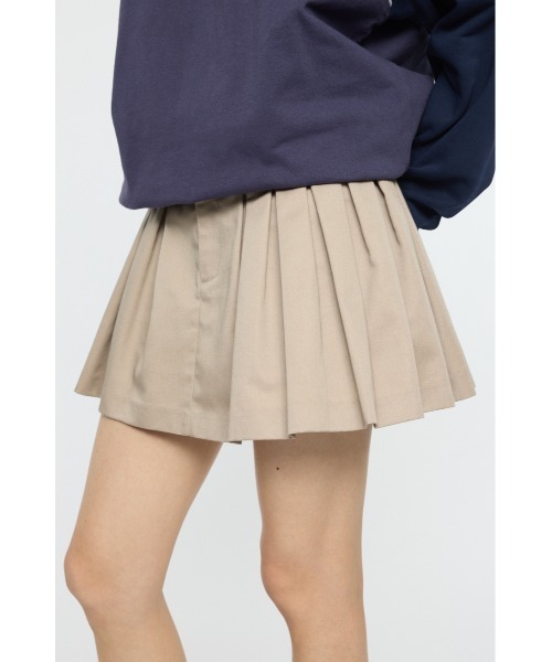 MOUSSY(マウジー)の「BOX TUCK ミニスカート(スカート・レディース・ベージュ/ブラック・2/1)」の7枚目の写真