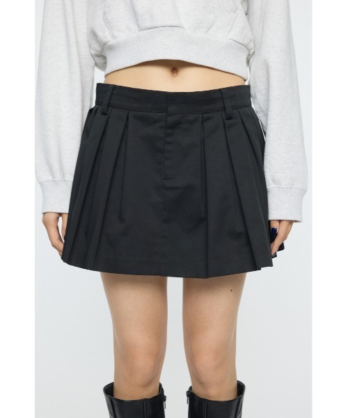 MOUSSY(マウジー)の「BOX TUCK ミニスカート(スカート・レディース・ベージュ/ブラック・2/1)」の15枚目の写真