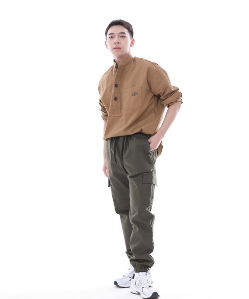 SAINTCREW(セントクルー)の「レトロラインカーゴジョガーパンツ RL-311CJ カーキ(スウェットパンツ・メンズ・その他・SMALL/MEDIUM/LARGE/X-LARGE)」の5枚目の写真