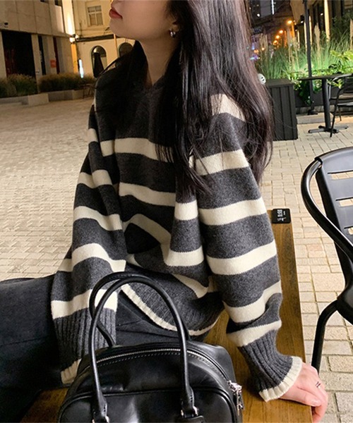 LYEON（リヨン）の「ボーダーフーディールーズニット（ニット/セーター・レディース・グレー/オフホワイト・FREE）」の7枚目の写真