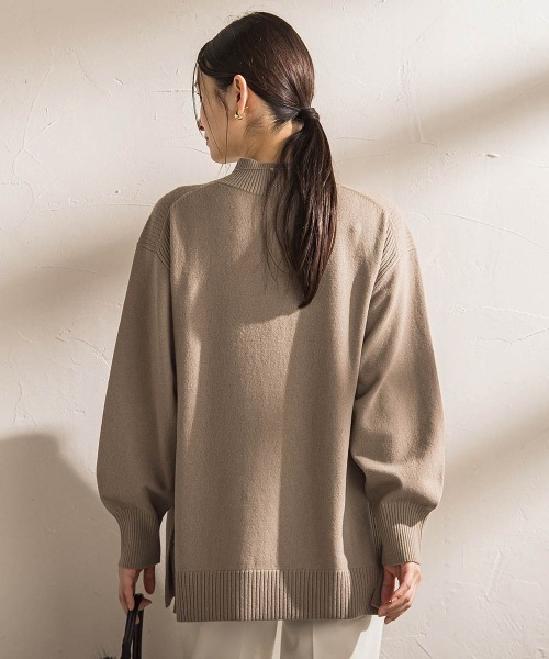 LAUTREAMONT（ロートレアモン）の「ファインメリノウールチュニックニット≪洗える≫（ニット/セーター・レディース・ライトグレー/グリーン/ピンク/キャメル・9号）」の15枚目の写真