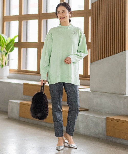 LAUTREAMONT（ロートレアモン）の「ファインメリノウールチュニックニット≪洗える≫（ニット/セーター・レディース・ライトグレー/グリーン/ピンク/キャメル・9号）」の19枚目の写真