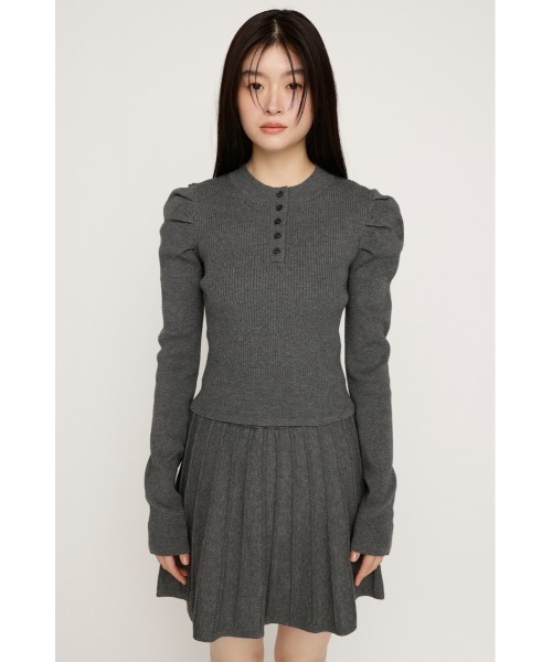 SLY（スライ）の「TUCK SLEEVE FLARE KNIT 2P タックスリーブ フレア ニット ツーピー 冬服 春服（ワンピース・レディース・ライトブルー/ブラック/アイボリー/杢グレー・FREE）」の14枚目の写真