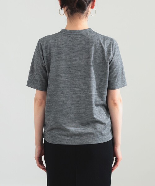 Demi-Luxe BEAMS(デミルクス ビームス)の「【別注】スタイリスト佐藤佳菜子 × SLOANE / ウール混 クルーネック Tシャツ(Tシャツ/カットソー・レディース・グレー/チャコールグレー・1/2)」の6枚目の写真