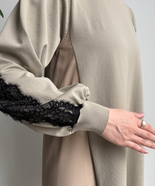 DouDou(ドゥドゥ)の「【WEB限定】バックレースラインワンピース(ワンピース・レディース・グレイッシュベージュ/チャコールグレー/ブラック・FREE)」の13枚目の写真