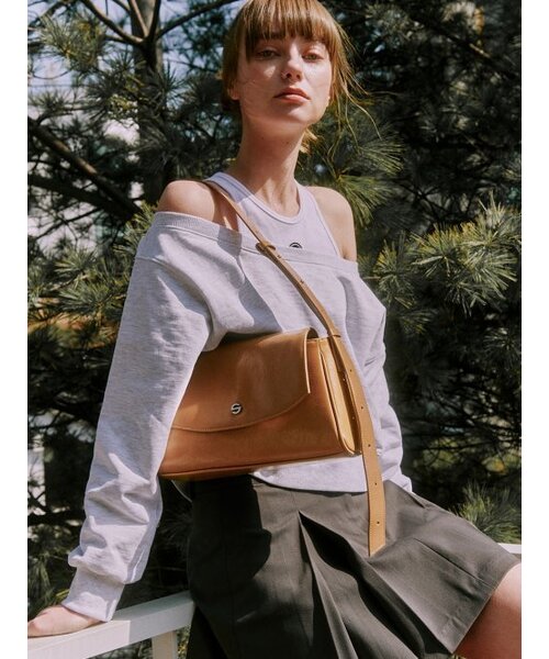 セール】capture bag mini - crinkle dark beige（ショルダーバッグ 