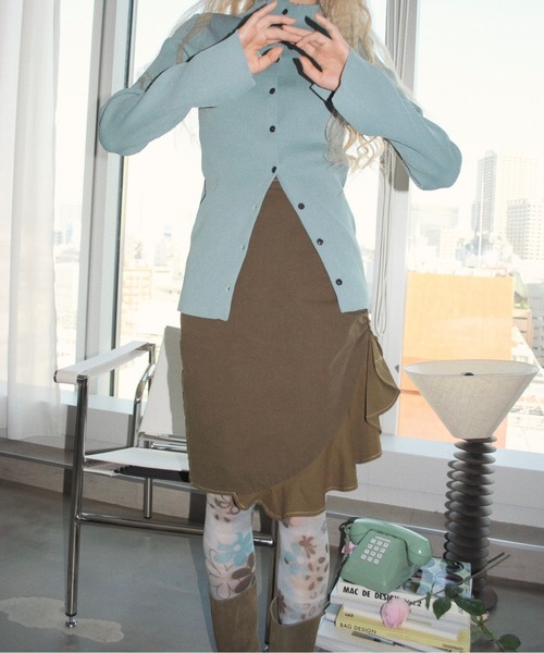 musubore(ムスボレ)の「bi-color frill midi skirt / ミディフリルスカート(スカート・レディース・ブラウン/グリーン・0/1)」の17枚目の写真