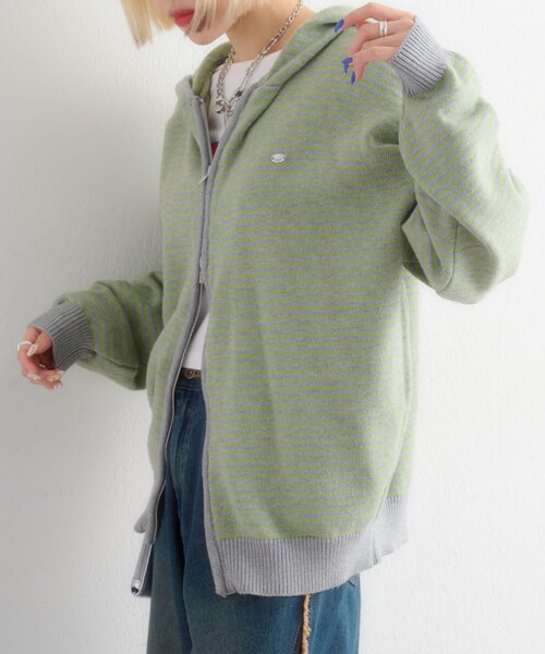 w closet（ダブルクローゼット）の「ボーダーニットパーカー（パーカー・レディース・ピンク/レッド/グレー/アイボリー・FREE）」の18枚目の写真