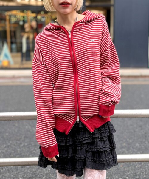 w closet（ダブルクローゼット）の「ボーダーニットパーカー（パーカー・レディース・ピンク/レッド/グレー/アイボリー・FREE）」の14枚目の写真