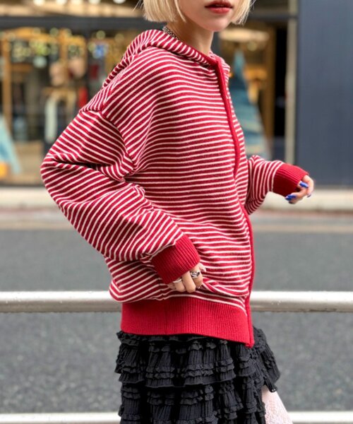 w closet（ダブルクローゼット）の「ボーダーニットパーカー（パーカー・レディース・ピンク/レッド/グレー/アイボリー・FREE）」の5枚目の写真