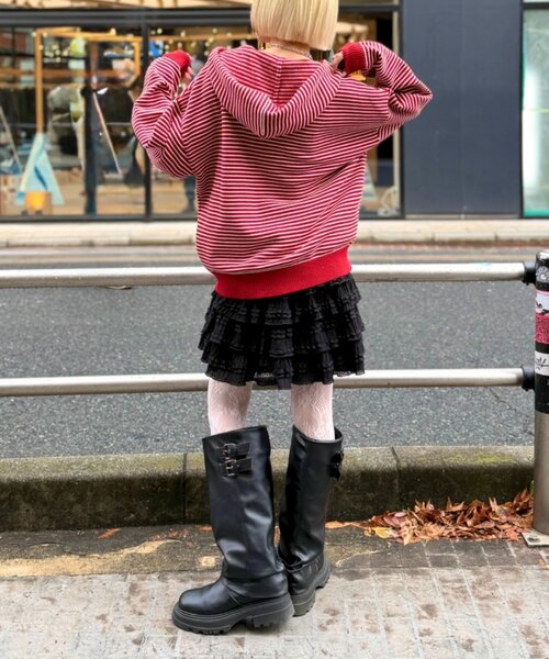 w closet（ダブルクローゼット）の「ボーダーニットパーカー（パーカー・レディース・ピンク/レッド/グレー/アイボリー・FREE）」の8枚目の写真