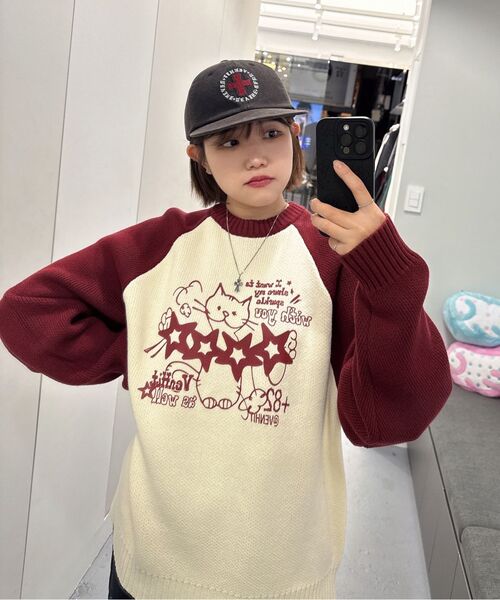 VENHIT(ベンヒット)の「スタキャットレグランニット(ニット/セーター・レディース・ブラック/ベージュ/ネイビー/バーガンディー・MEDIUM/LARGE/X-LARGE)」の5枚目の写真