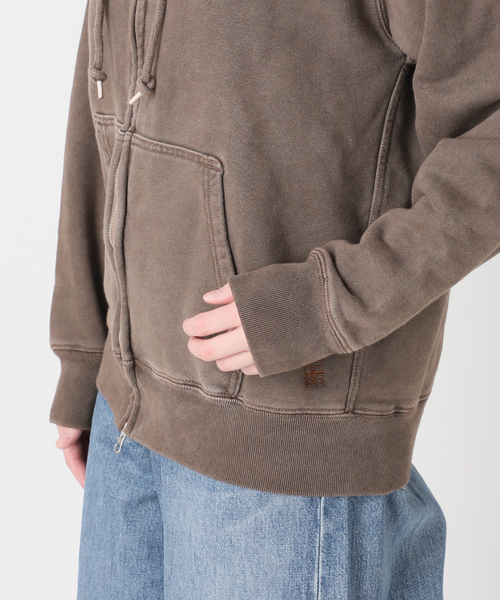 journal standard L'essage（ジャーナルスタンダードレサージュ）の「【一部店舗＆WEB限定】ピグメントスウェットパーカー（パーカー・レディース・ブラック/ブラウン・FREE）」の19枚目の写真
