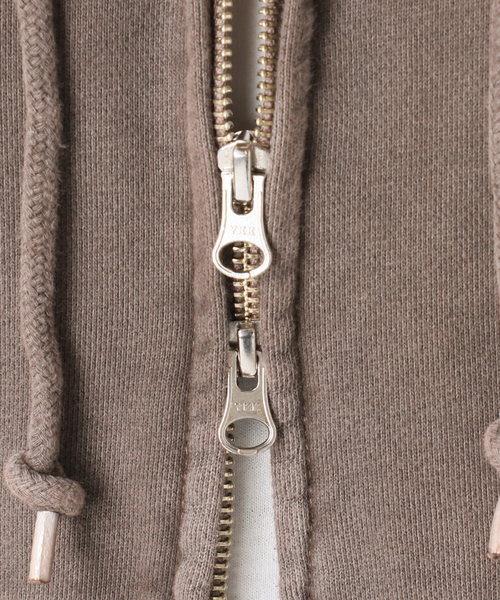 journal standard L'essage（ジャーナルスタンダードレサージュ）の「【一部店舗＆WEB限定】ピグメントスウェットパーカー（パーカー・レディース・ブラック/ブラウン・FREE）」の21枚目の写真