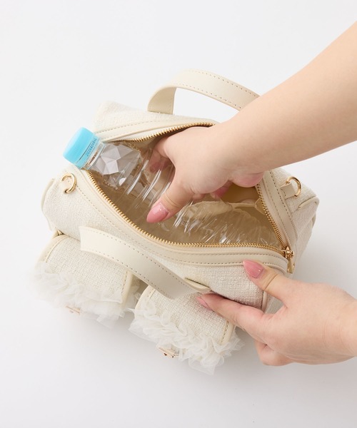 one after another NICE CLAUP（ワンアフターアナザーナイスクラップ）の「【premium order】チュールフリルボストンバッグ（ショルダーバッグ・レディース・ブラック/アイボリー/ピンク/ミント・FREE）」の15枚目の写真