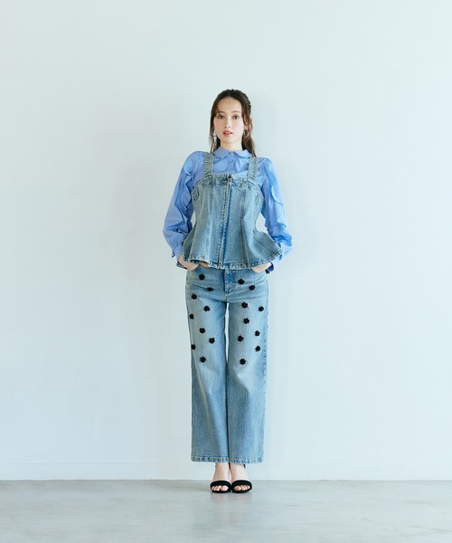 Audie a Muses(オーディアミューズ)の「デニム裾フレアビスチェ(シャツ/ブラウス・レディース・ネイビー・38/42/36)」の10枚目の写真