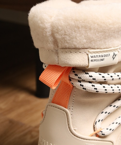 PALLADIUM（パラディウム）の「PALLASHOCK HIVER  パラショック ハイバー（ブーツ・レディース・ブラック/アイボリー・24cm/23.5cm/23cm/25cm/24.5cm/22.5cm）」の12枚目の写真