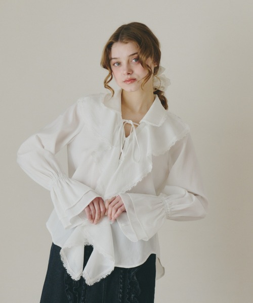 idem(イデム)の「ruffle collared blouse / ラッフルカラーブラウス(シャツ/ブラウス・レディース・ブラック/オフホワイト・FREE)」の20枚目の写真
