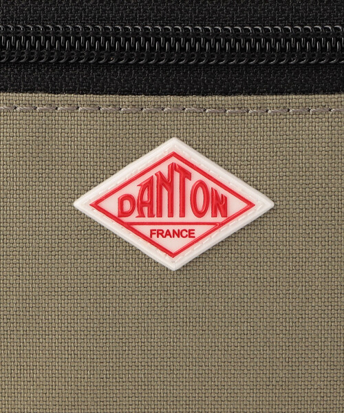 DANTON(ダントン)の「Cordura Canvas Shoulder Pouch〈TERTRE〉(ショルダーバッグ・レディース・オレンジ/ダークグレー/オフホワイト/グレイッシュベージュ/ブルー系その他5/ブラック・-)」の13枚目の写真