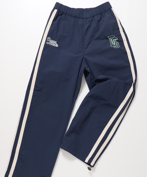 DISCUS ATHLETIC（ディスカス　アスレチック）の「【DISCUS ATHLETIC/ディスカス アスレチック】脇ライン撥水ナイロンワイドトラックパンツ（その他パンツ・メンズ・ネイビー/ベージュ/オフホワイト/ブラック・X-LARGE/LARGE/MEDIUM）」の13枚目の写真