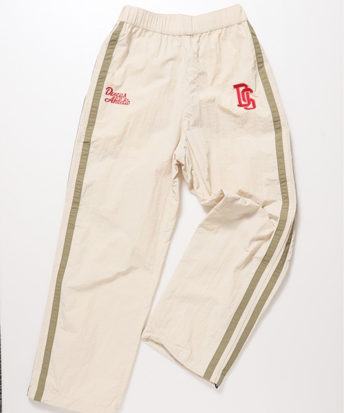 DISCUS ATHLETIC（ディスカス　アスレチック）の「【DISCUS ATHLETIC/ディスカス アスレチック】脇ライン撥水ナイロンワイドトラックパンツ（その他パンツ・メンズ・ネイビー/ベージュ/オフホワイト/ブラック・X-LARGE/LARGE/MEDIUM）」の5枚目の写真
