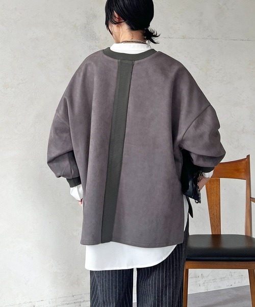 un dix cors（アンディコール）の「バックリブラインスエードプルオーバー（Tシャツ/カットソー・レディース・チャコールグレー/グレイッシュベージュ/アイボリー・FREE）」の12枚目の写真