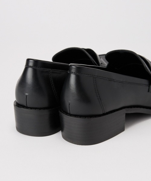 BARNYARDSTORM（バンヤードストーム）の「BARNYARDSTORM / ヒールコインローファー【一部店舗限定】（ローファー・レディース・グレイッシュベージュ/ブラック・36/37/38）」の19枚目の写真