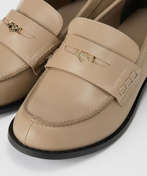 BARNYARDSTORM（バンヤードストーム）の「BARNYARDSTORM / ヒールコインローファー【一部店舗限定】（ローファー・レディース・グレイッシュベージュ/ブラック・36/37/38）」の12枚目の写真