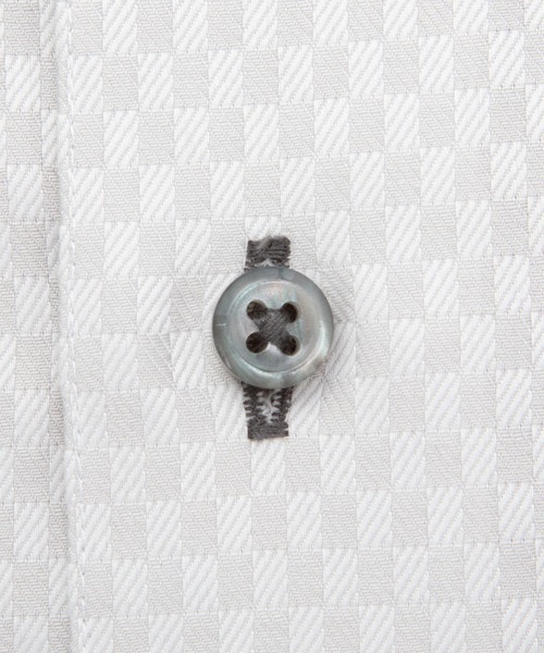 TOKYO SHIRTS（トウキョウシャツ）の「形態安定ノンアイロン ボタンダウン 長袖ビジネスワイシャツ（ビジネスシャツ・メンズ・グレー・首回り37cm-裄丈80cm/首回り39cm-裄丈80cm/首回り39cm-裄丈84cm/首回り41cm-裄丈82cm/首回り41cm-裄丈86cm/首回り42cm-裄丈82cm/首回り42cm-裄丈86cm/首回り43cm-裄丈82cm/首回り43cm-裄丈86cm/首回り37cm-裄丈84cm）」の3枚目の写真