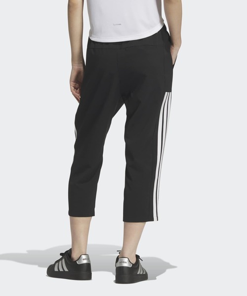 adidas(アディダス)の「マストハブス ウーブン カプリ パンツ / アディダス adidas(スウェットパンツ・レディース・ブラック・XX-LARGE/LARGE/MEDIUM/SMALL/X-LARGE/X-SMALL)」の2枚目の写真