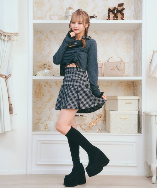 LAFARY(ラファリー)の「ドロストリボントップス(Tシャツ/カットソー・レディース・ブラック/ベージュ/ホワイト・FREE)」の14枚目の写真