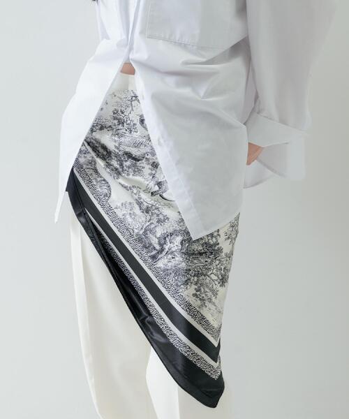 GALLEST（ギャレスト）の「アートプリントスカーフ（ストール/ショール・レディース・キャメル/ブラック・00）」の5枚目の写真